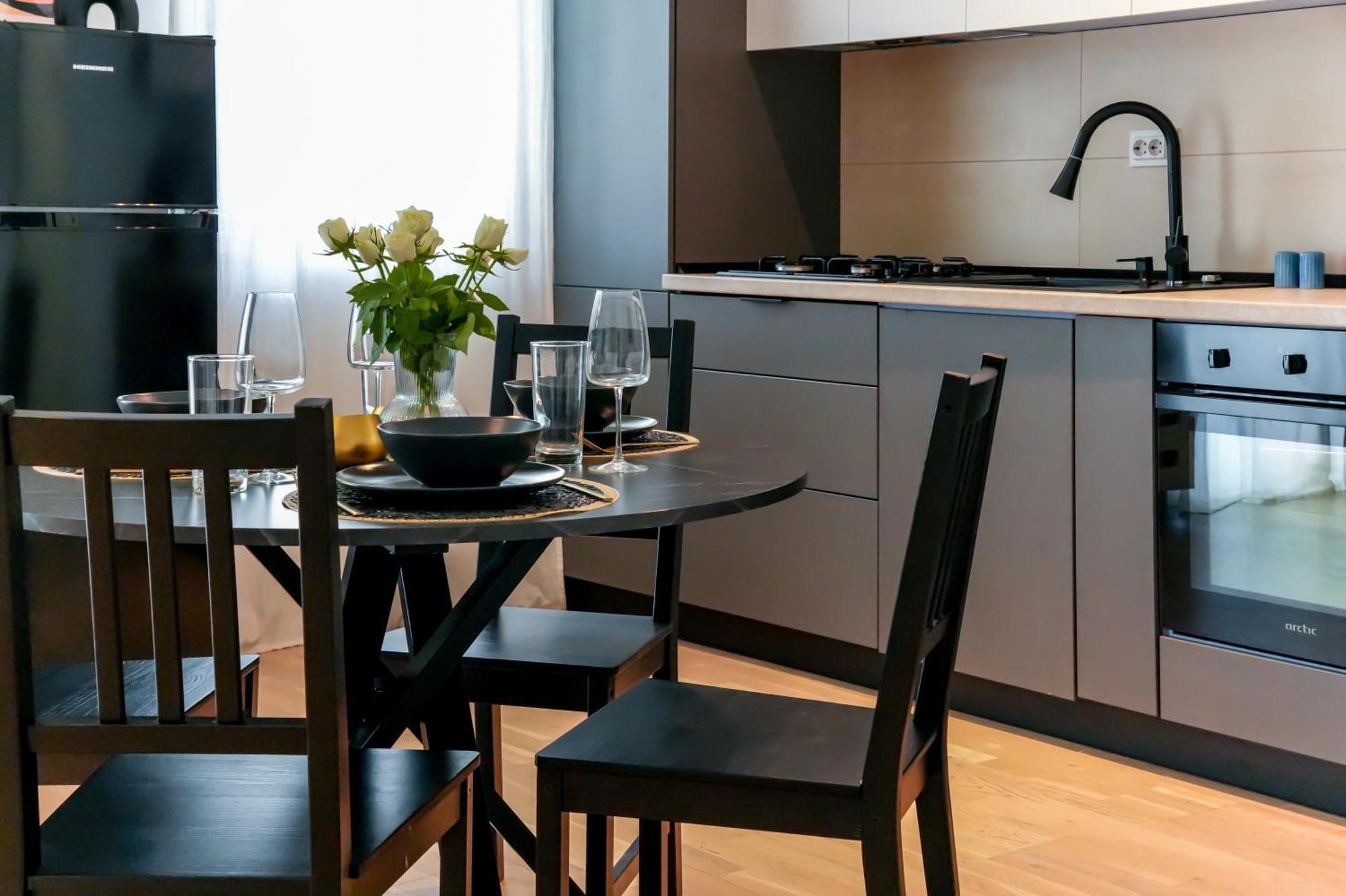 Maria - Modern Apartment With Parking And Workspace Бухарест Екстер'єр фото